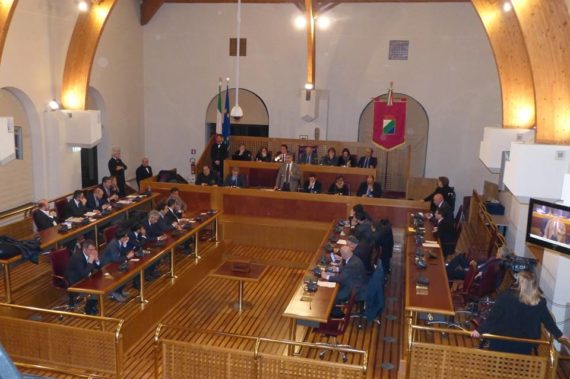 Rinviato il Consiglio regionale: insorgono M5S e Centrodestra, Di Pangrazio: nessun motivo elettorale Rinviato il Consiglio regionale: insorgono M5S e Centrodestra, Di Pangrazio: nessun motivo elettorale