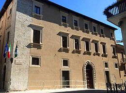 Palazzo_Fibbioni comune l'aquila